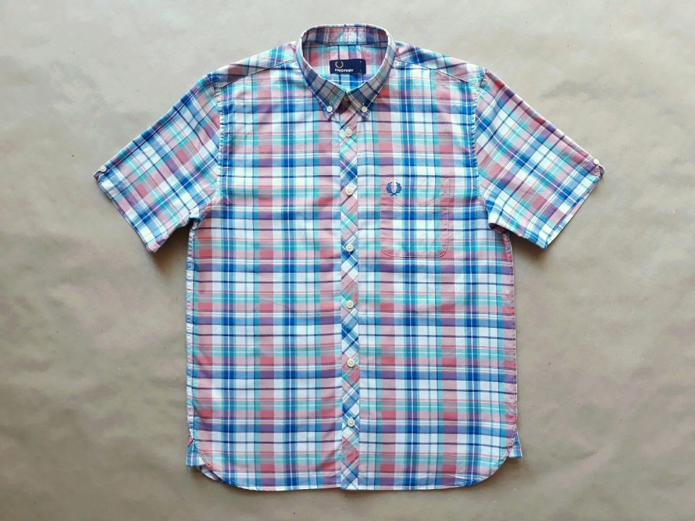 XS/S . Fred Perry . růžovo-modro-zeleno-bílá kostkovaná košile