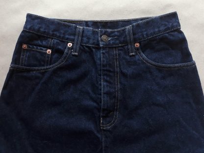S /M. Levi’s . krátká tmavě modrá džínová sukně