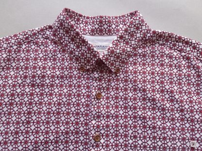 XL . Farah . krémová košile s vínovými ornamenty